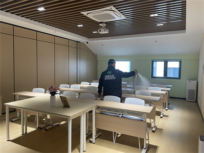 �����������ĳ���ȩ��Ƭ